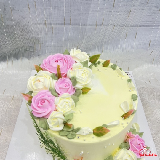 Bánh kem sữa tươi 64